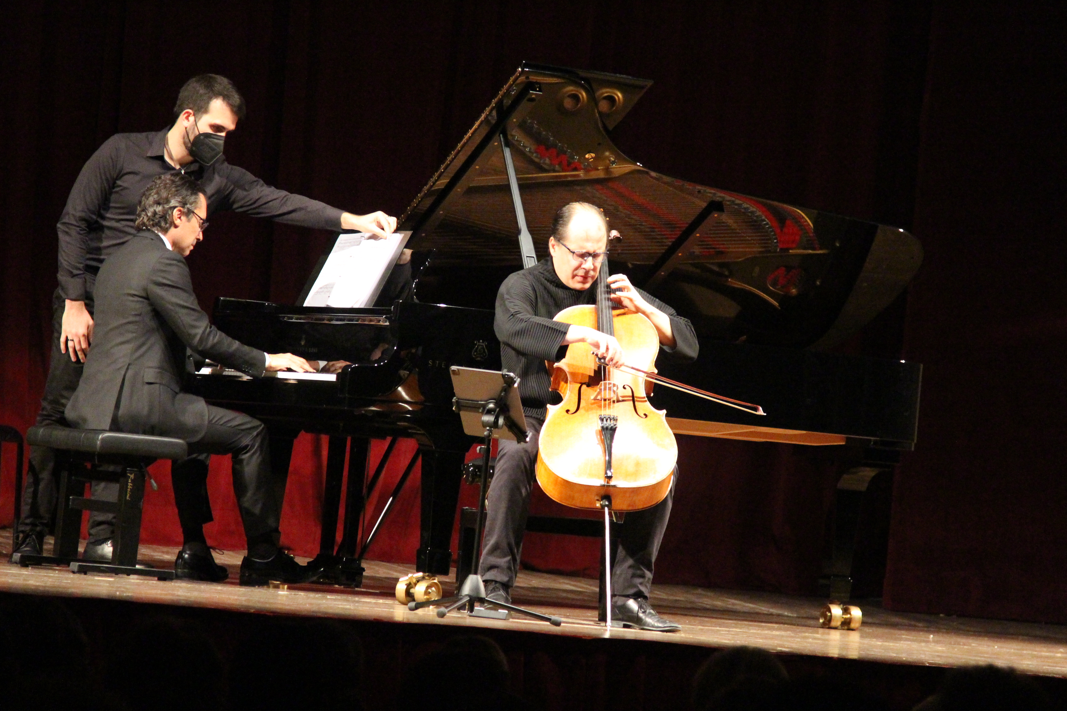 21.11.2021 Giovanni Gnocchi, violoncello e Roberto Cominati, pianoforte